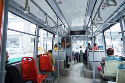 公共交通建議使用次氯酸消毒液進行消殺