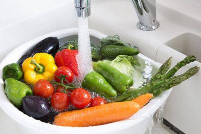 次氯酸發生器-凈菜保鮮中的應用